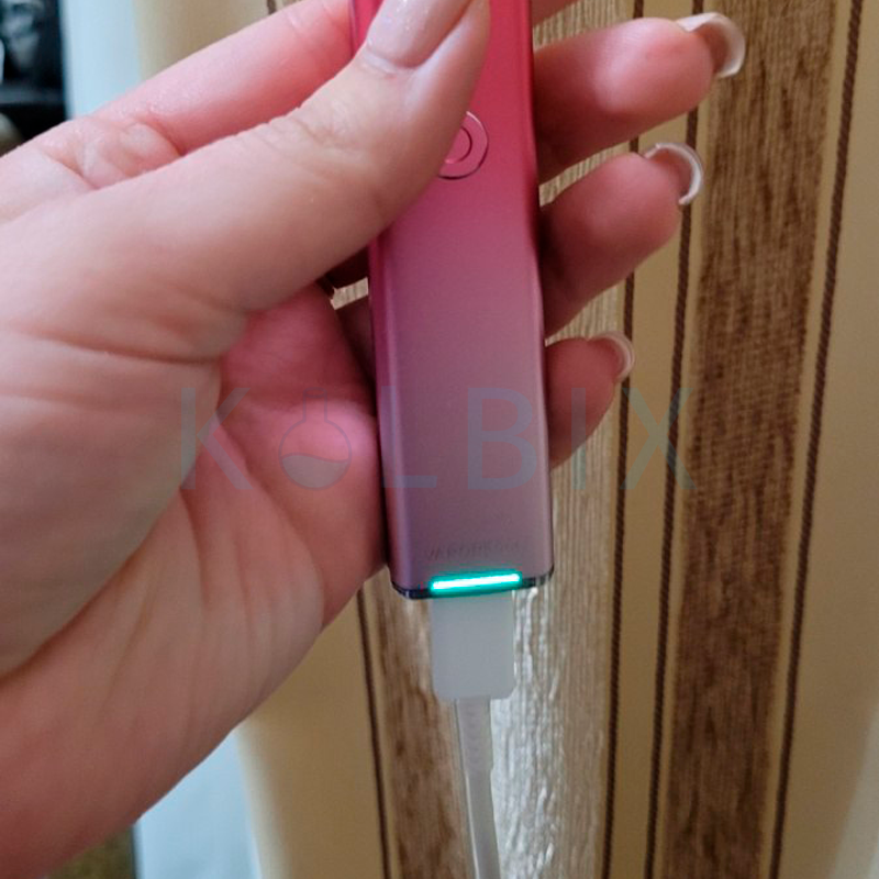 Оригинальная Pod-система Vaporesso XROS 3 Pod Kit в градиентном розовом цвете